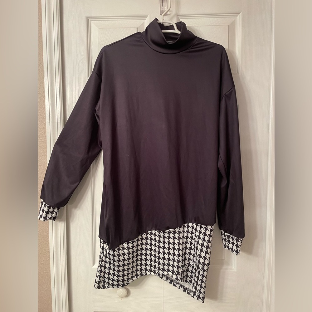 Long sleeve mini dress